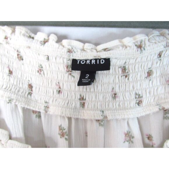 Torrid Smocked Floral Peasant Blouse – Size 2 (EUC) - Picture 3 of 5